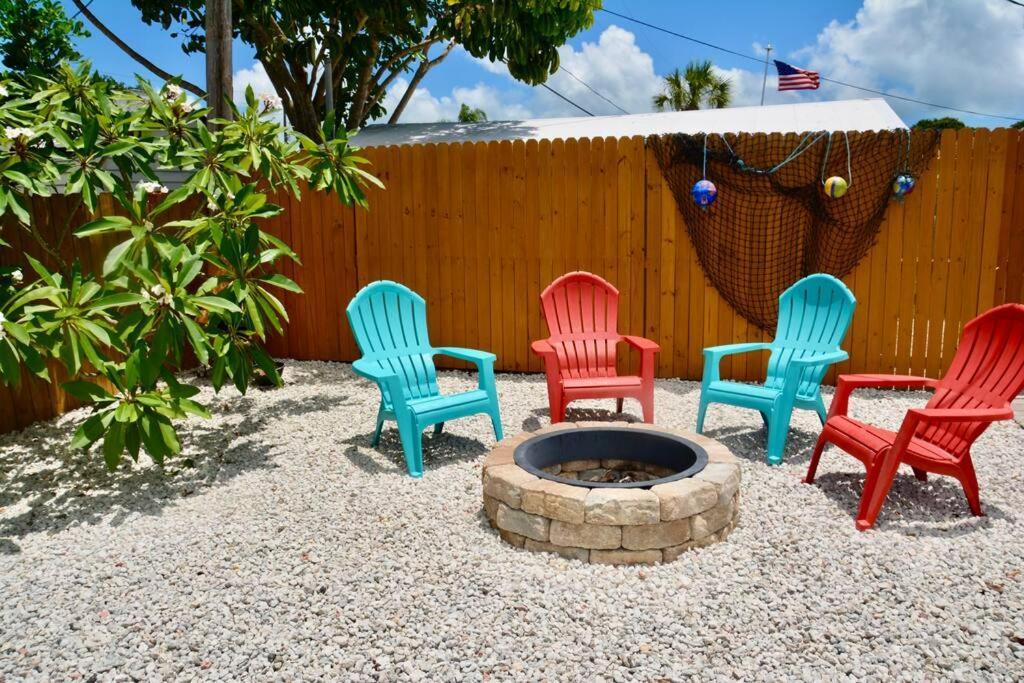 Tropical Retreat Near Beaches, Cruise Terminals Merritt Island Esterno foto