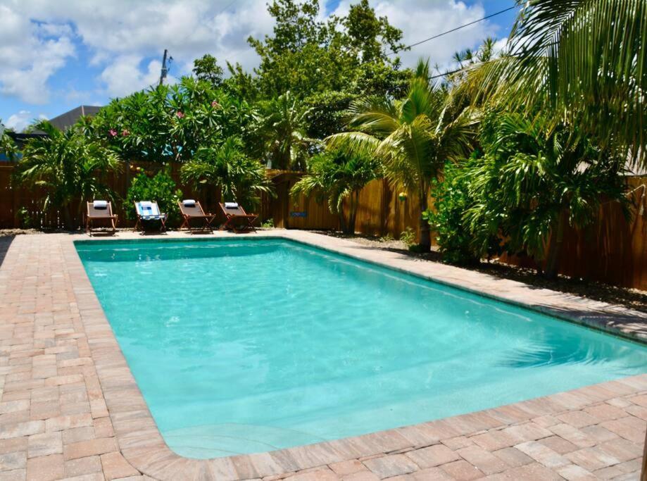 Tropical Retreat Near Beaches, Cruise Terminals Merritt Island Esterno foto