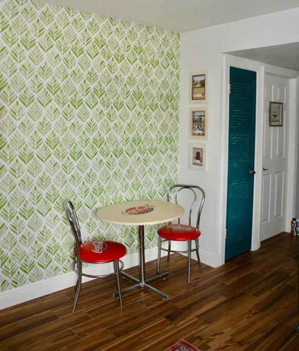 Tropical Retreat Near Beaches, Cruise Terminals Merritt Island Esterno foto