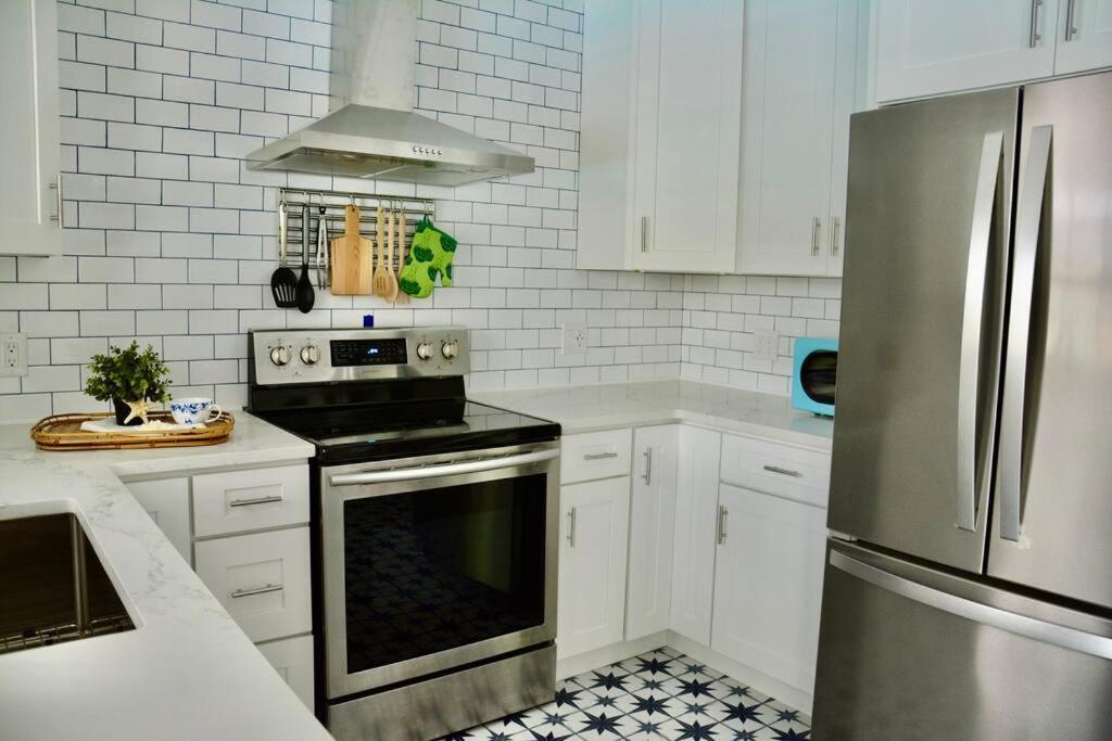 Tropical Retreat Near Beaches, Cruise Terminals Merritt Island Esterno foto