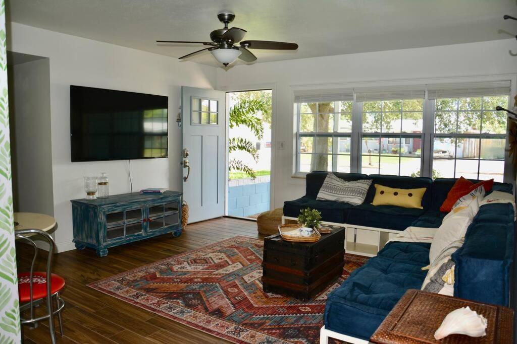 Tropical Retreat Near Beaches, Cruise Terminals Merritt Island Esterno foto