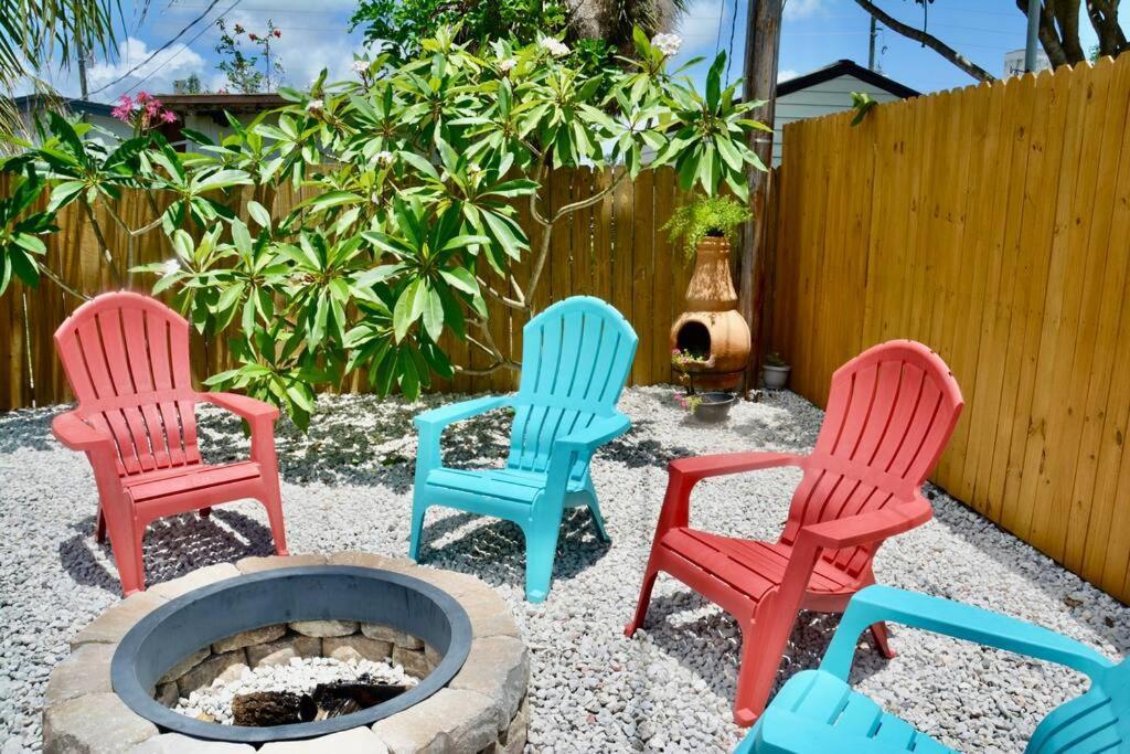 Tropical Retreat Near Beaches, Cruise Terminals Merritt Island Esterno foto